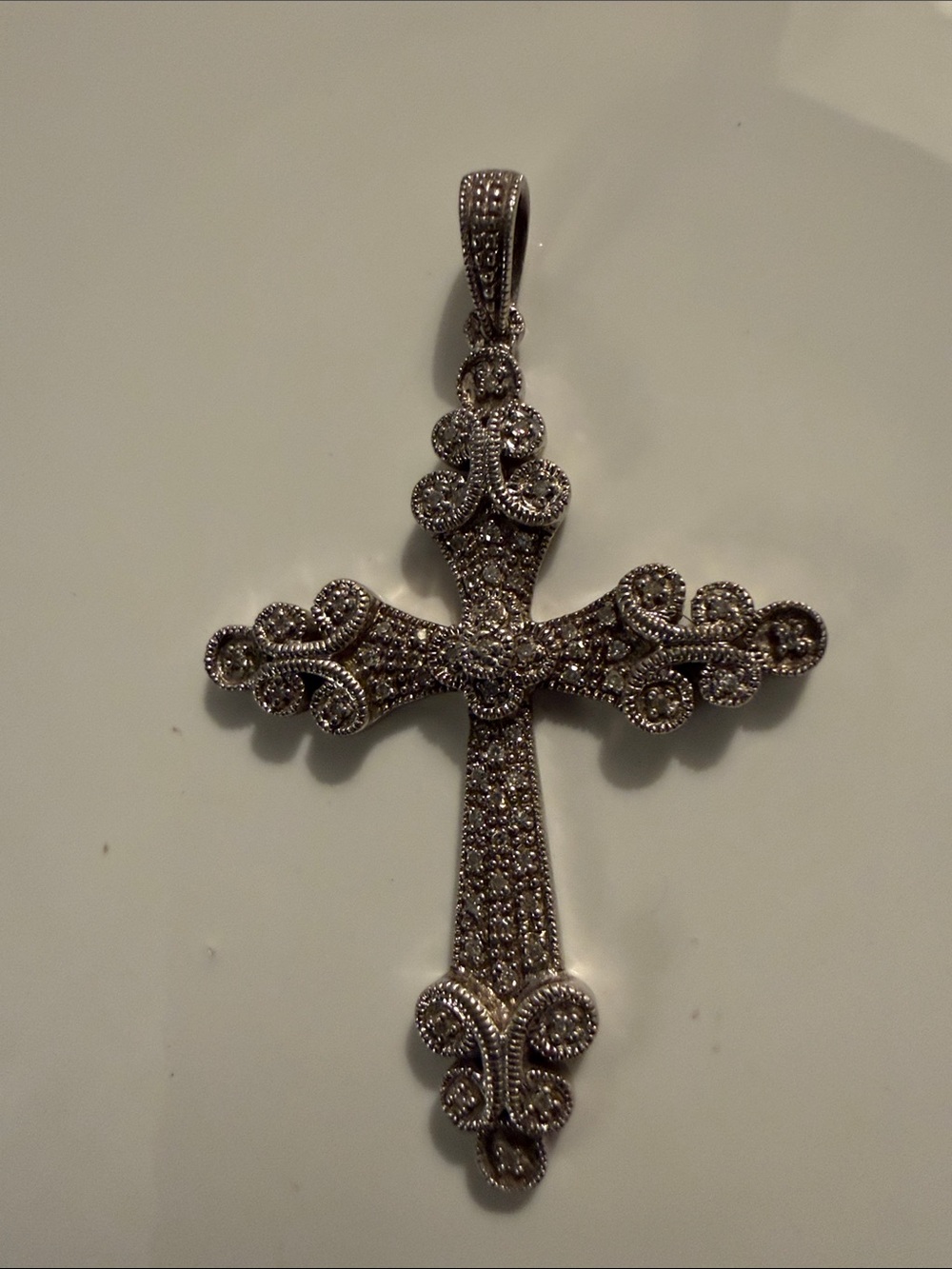 Cross Pendant - Picture 1 of 4